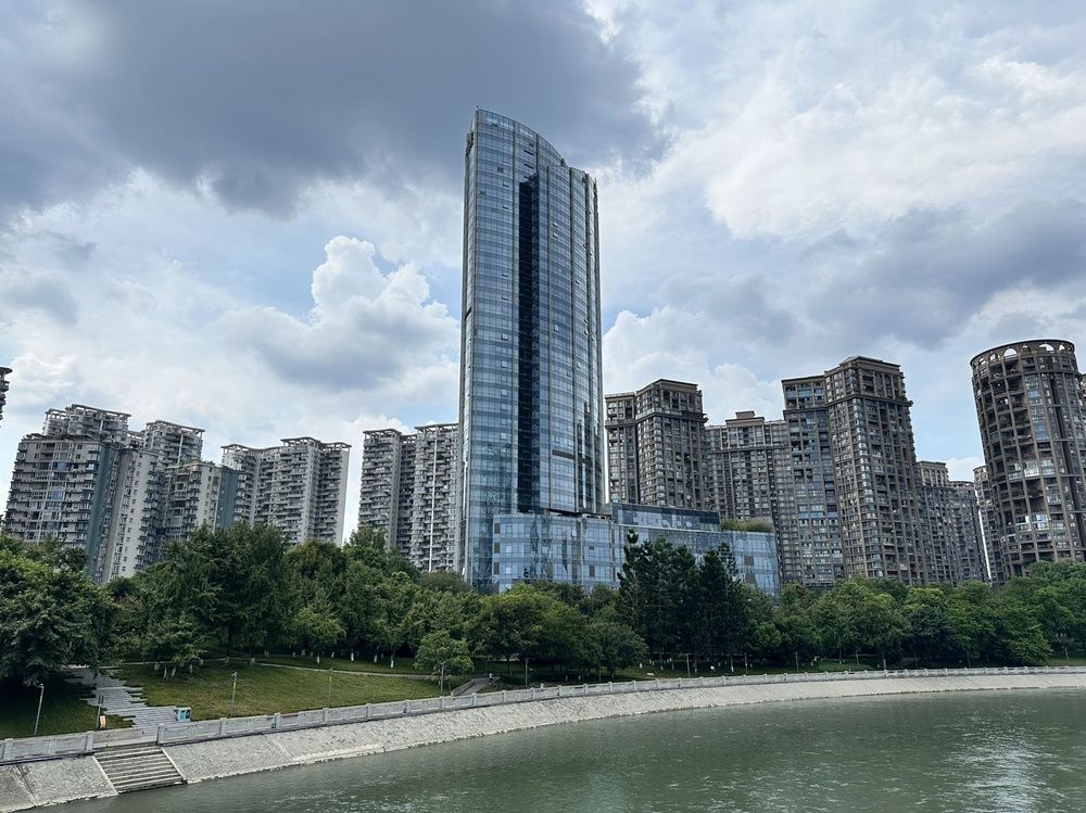 明宇大厦外观图